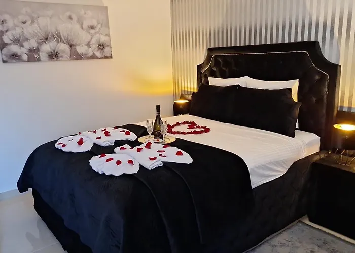 Sobe I Apartmani Tena